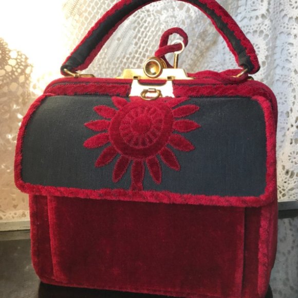 1960's Roberta Di Camerino Handbag